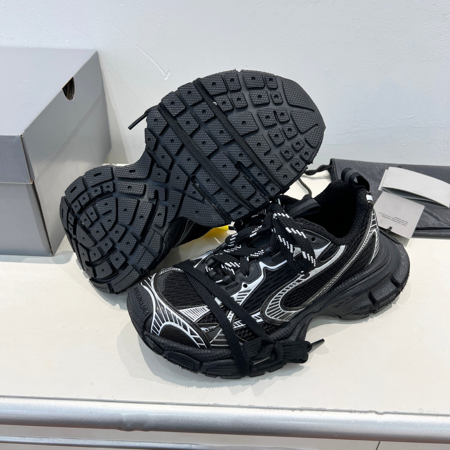 BalenciagaSHOES