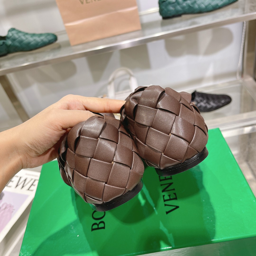 Womens shoes collection