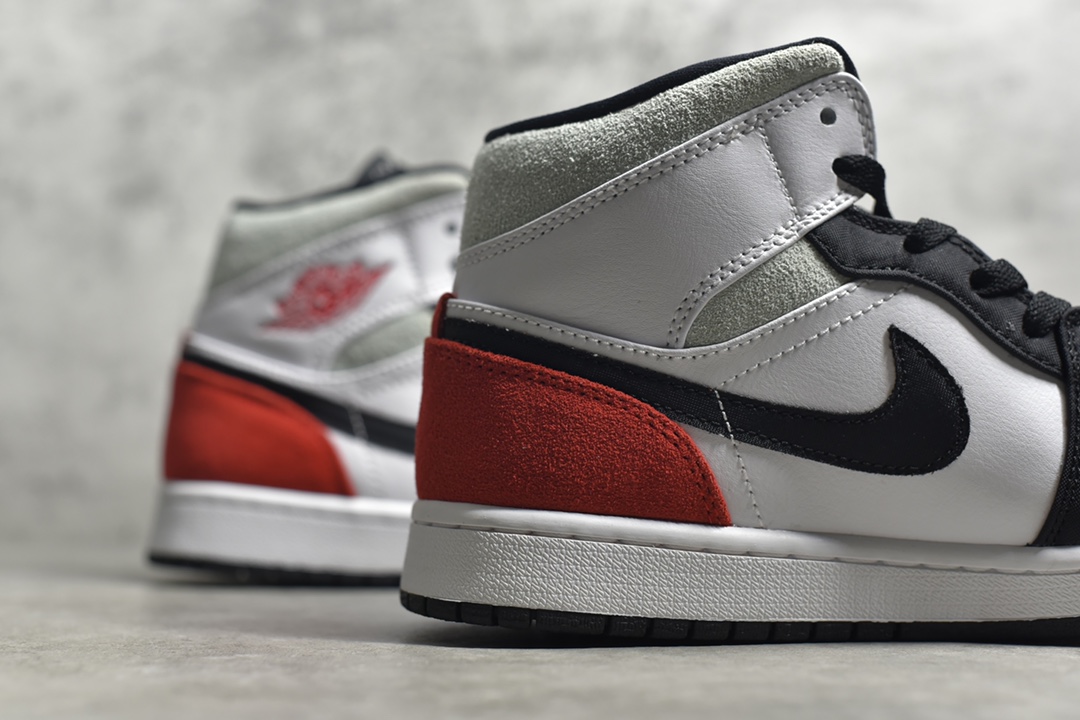 AirJordan1MidSHOES