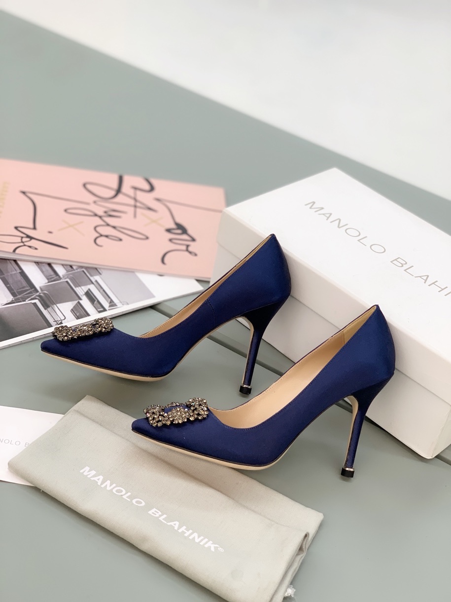 Womens shoes collection