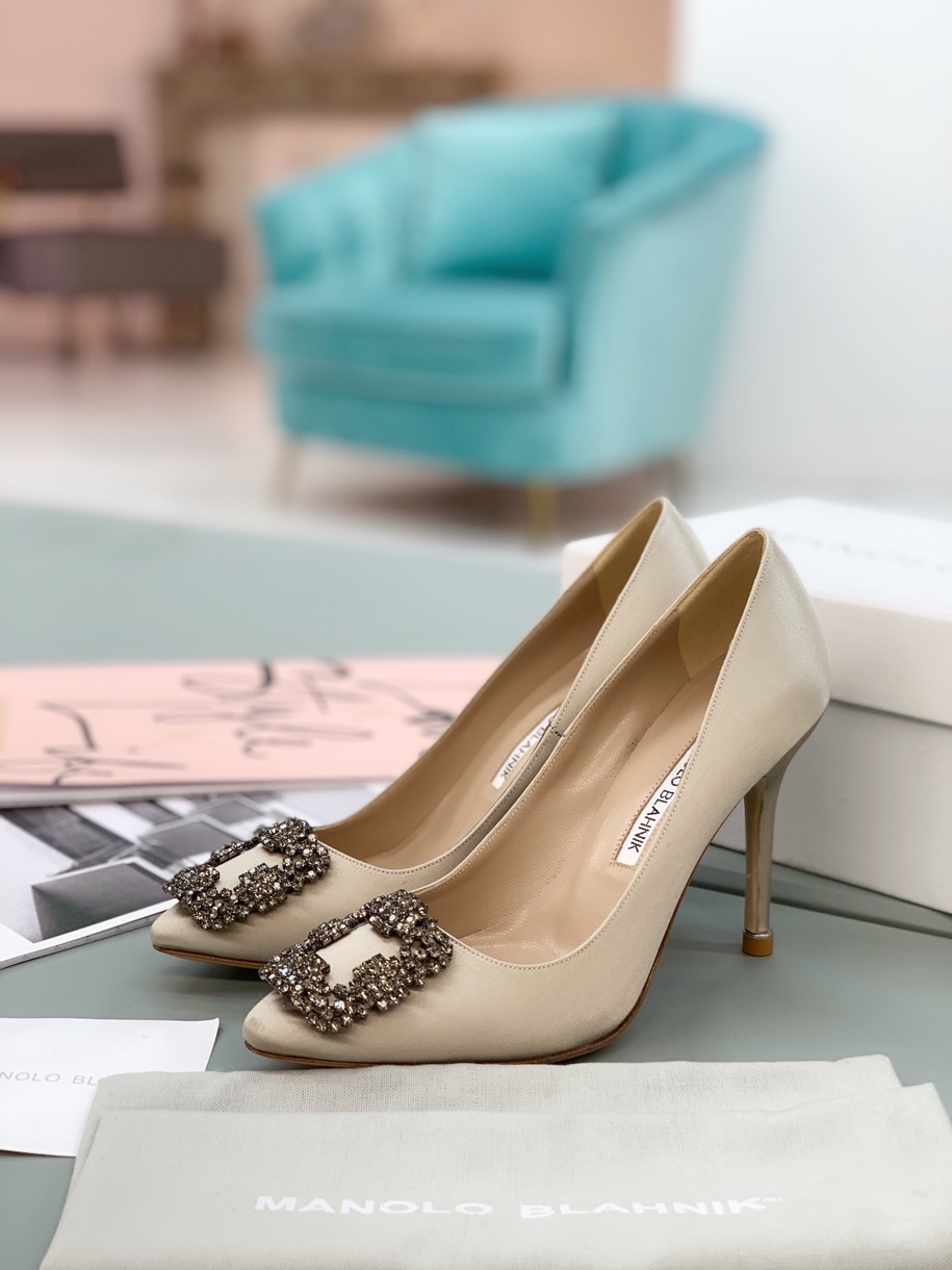 Womens shoes collection