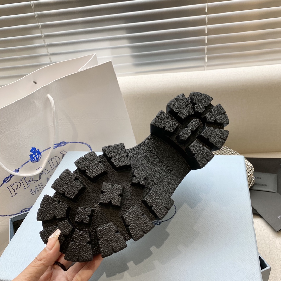 Womens shoes collection