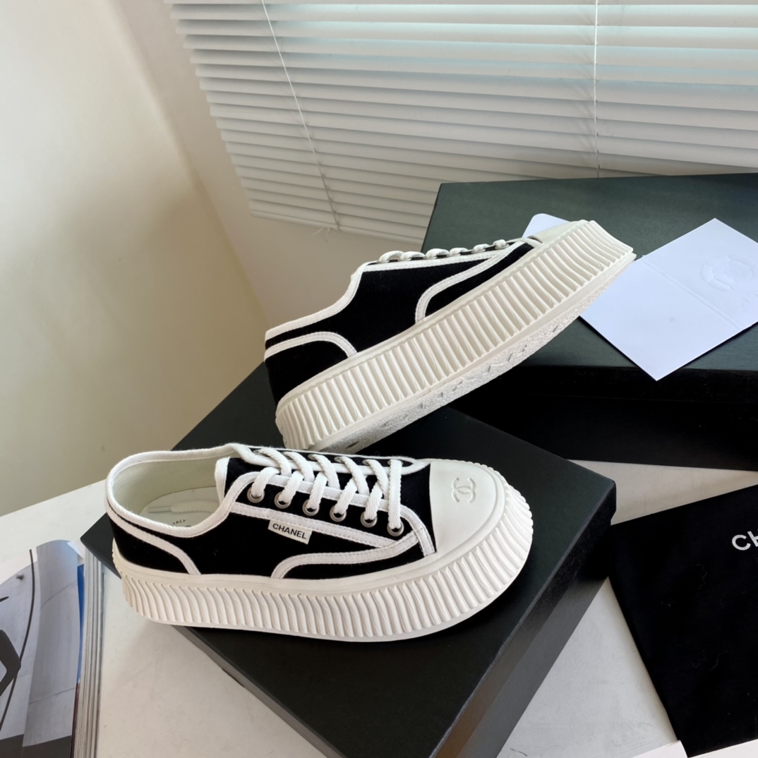 Womens shoes collection