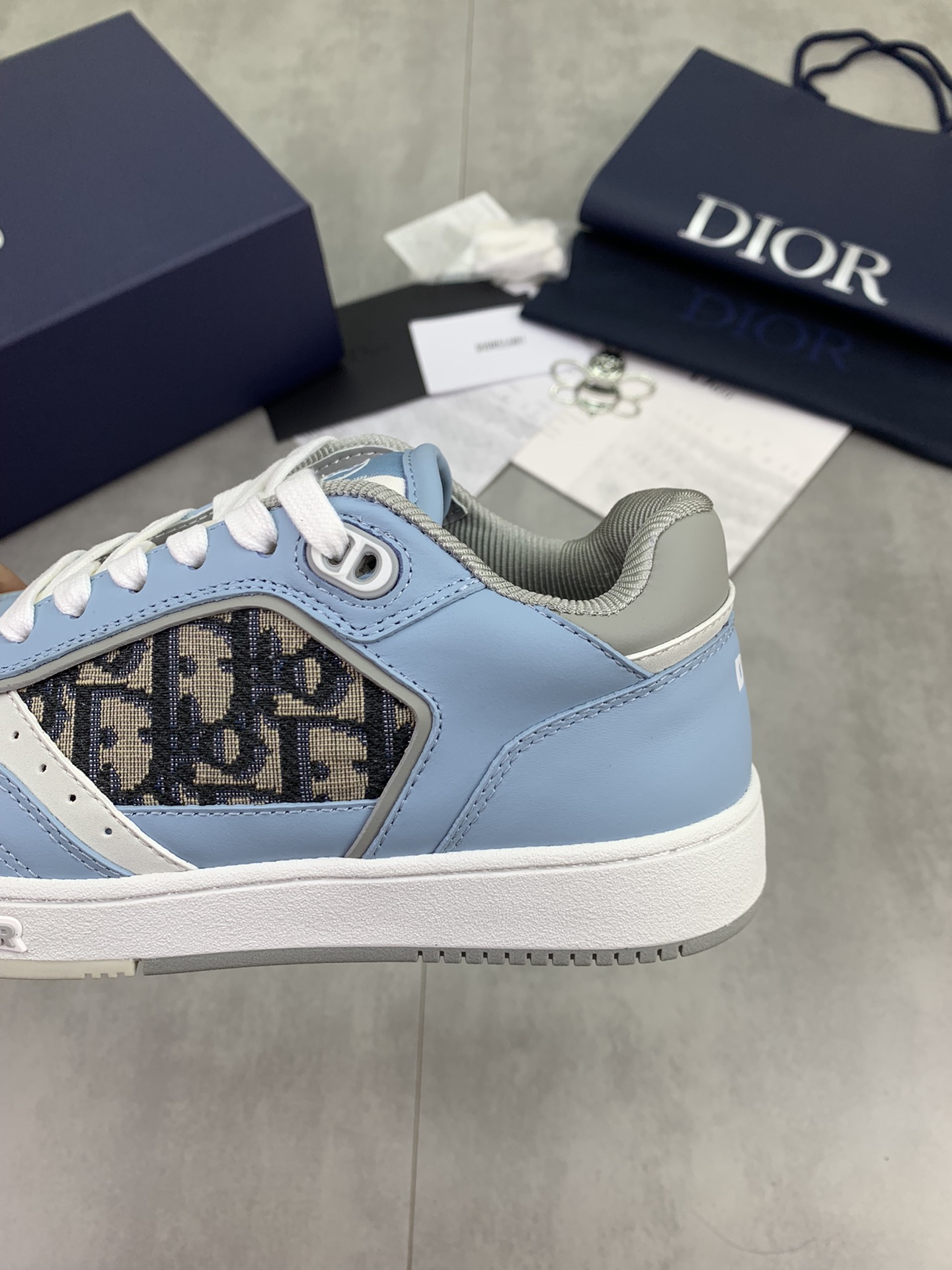 DiorSHOES
