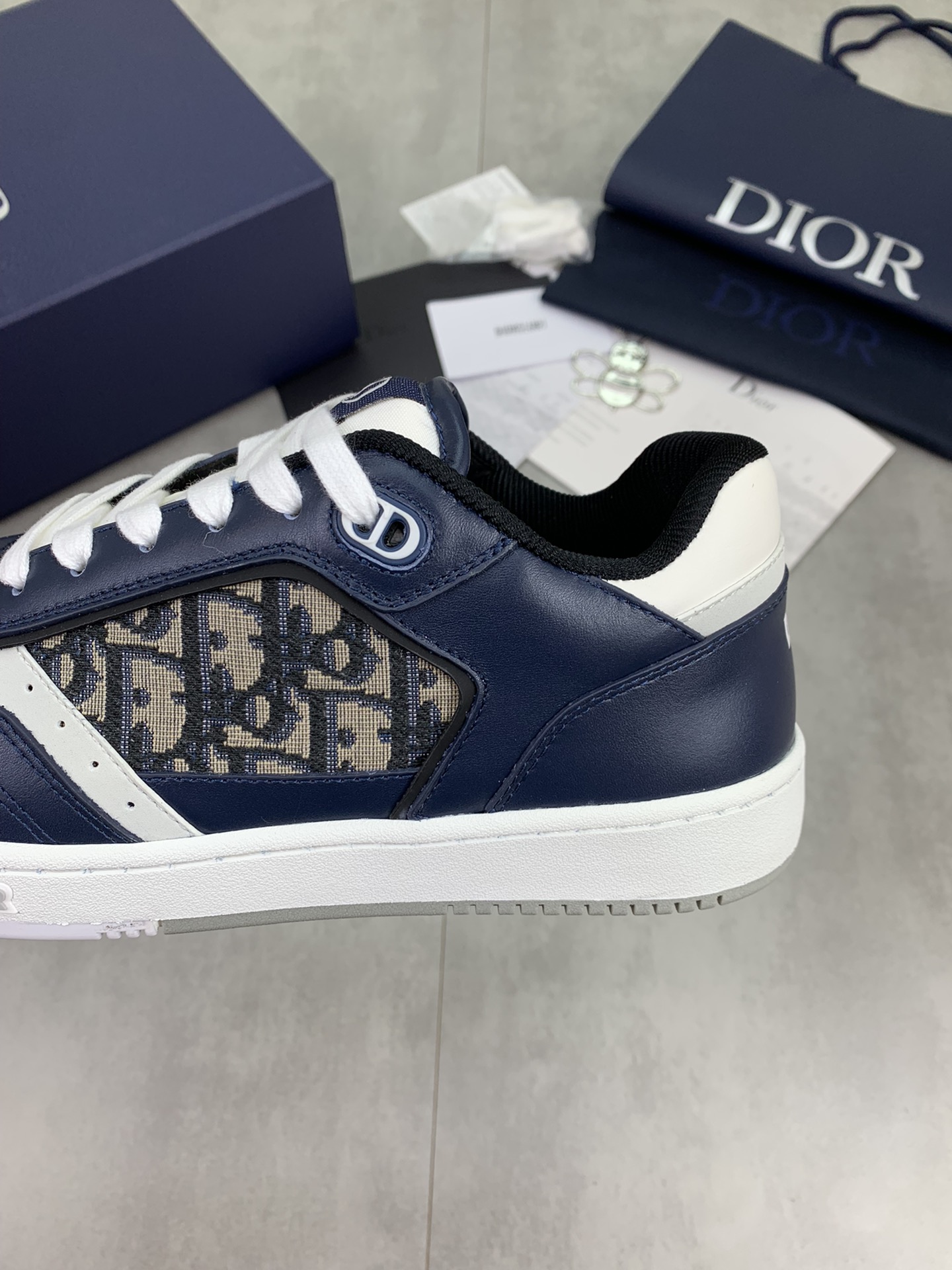 DiorSHOES