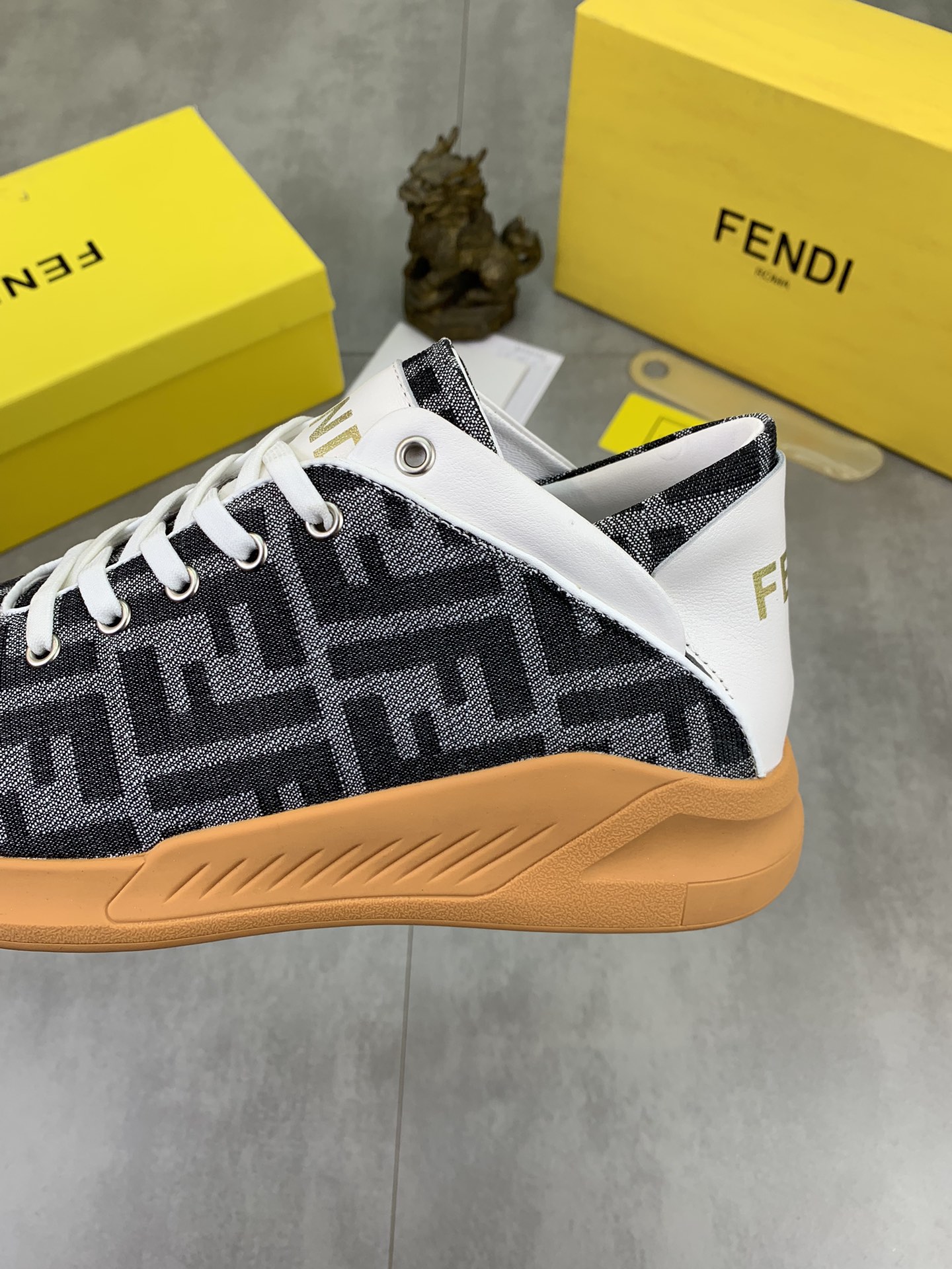 FendiSHOES