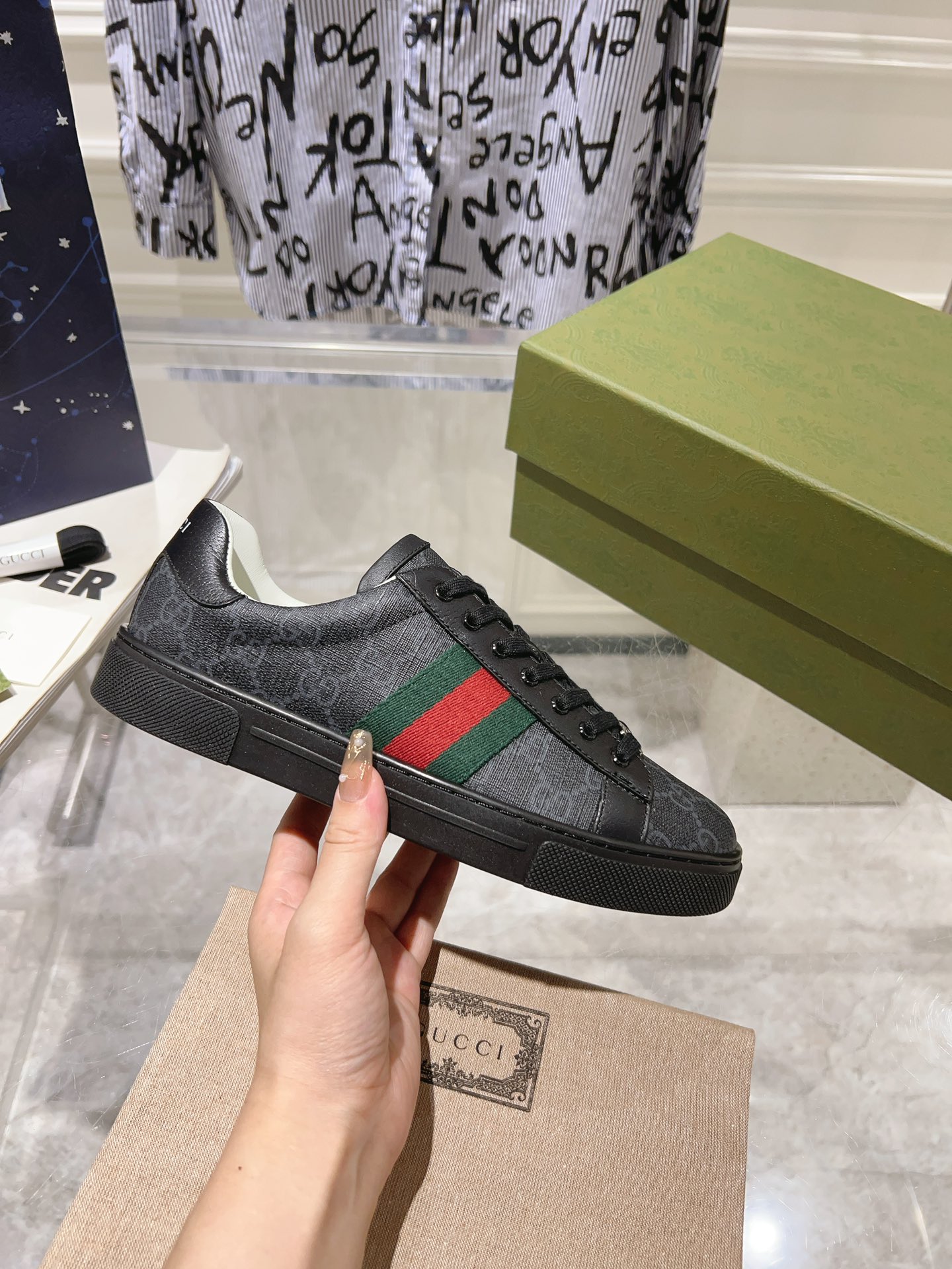 GucciShoes