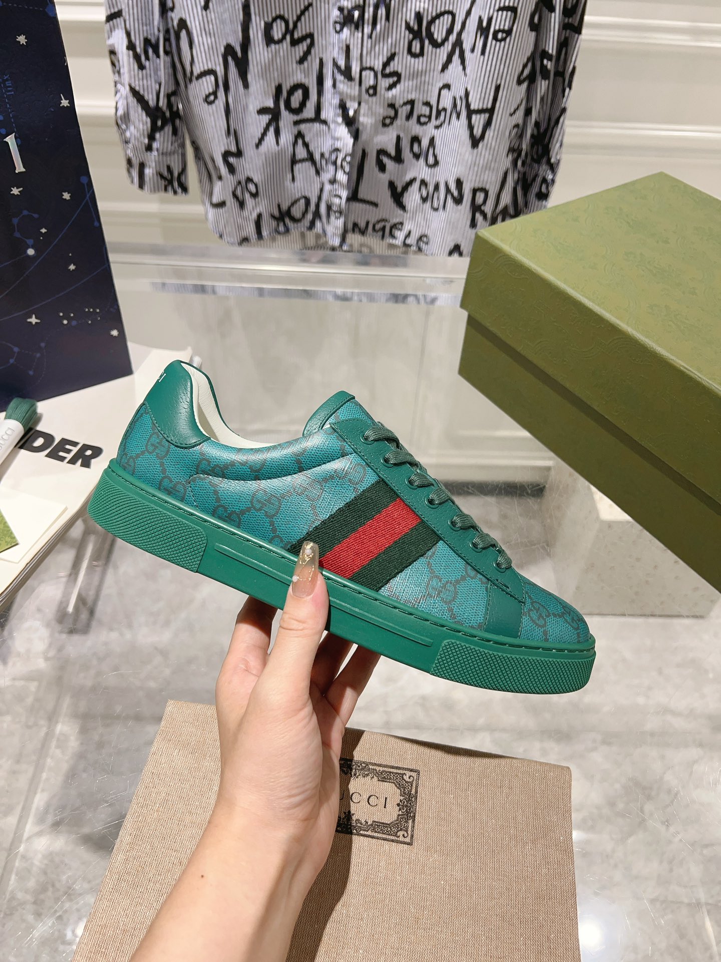 GucciShoes