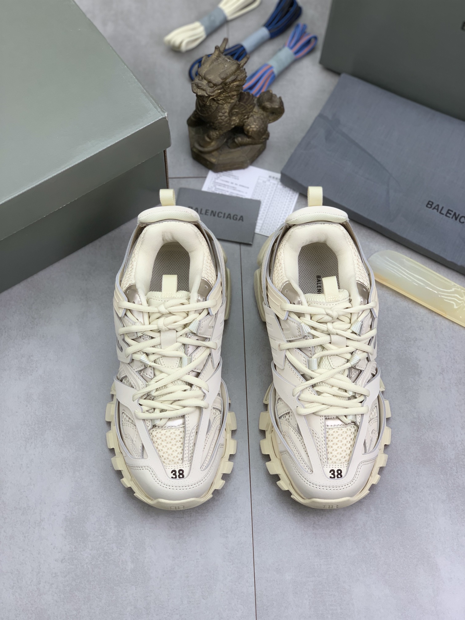 BalenciagaSHOES