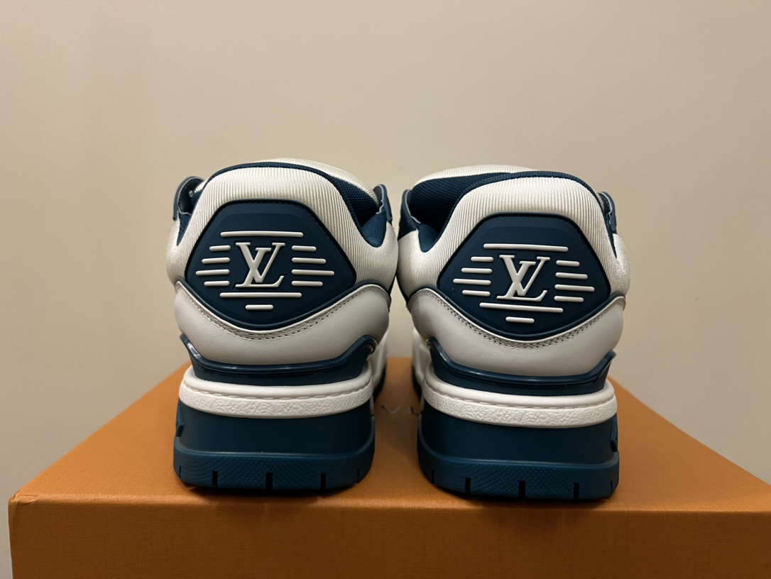 Womens shoes collection