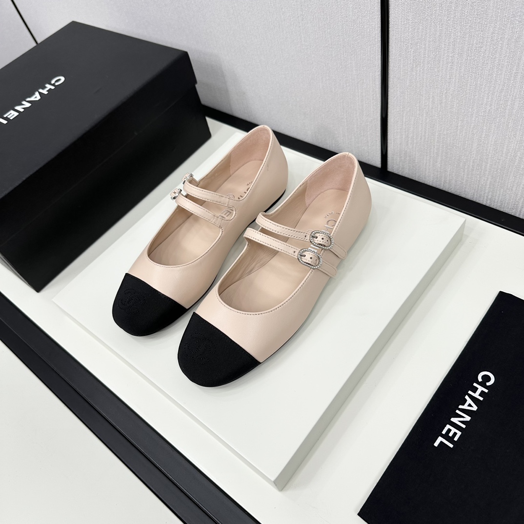 Womens shoes collection