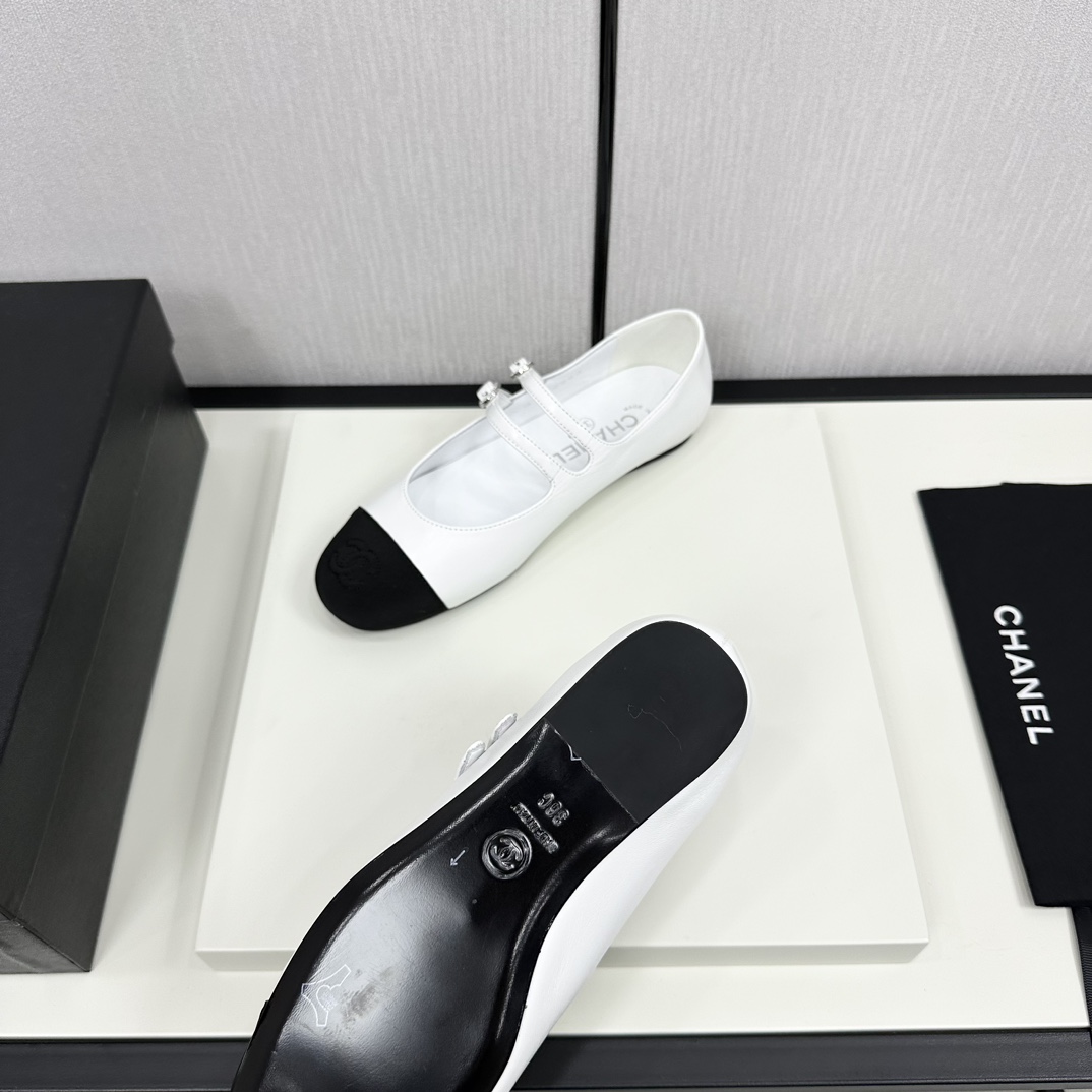 Womens shoes collection