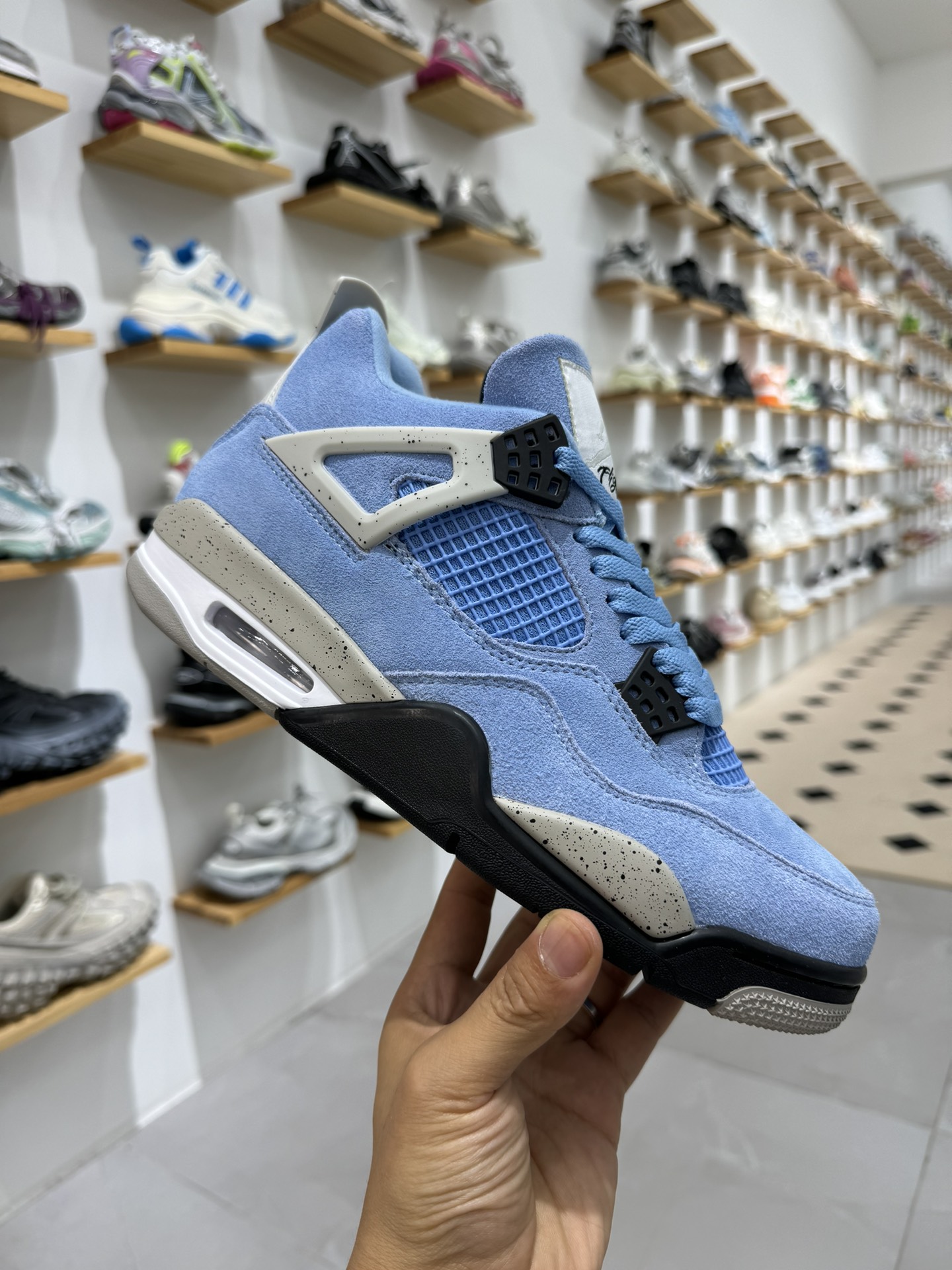 AirJordan4SHOES