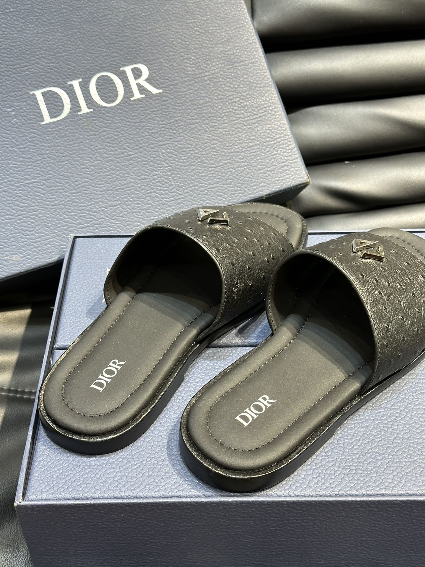DiorSHOES