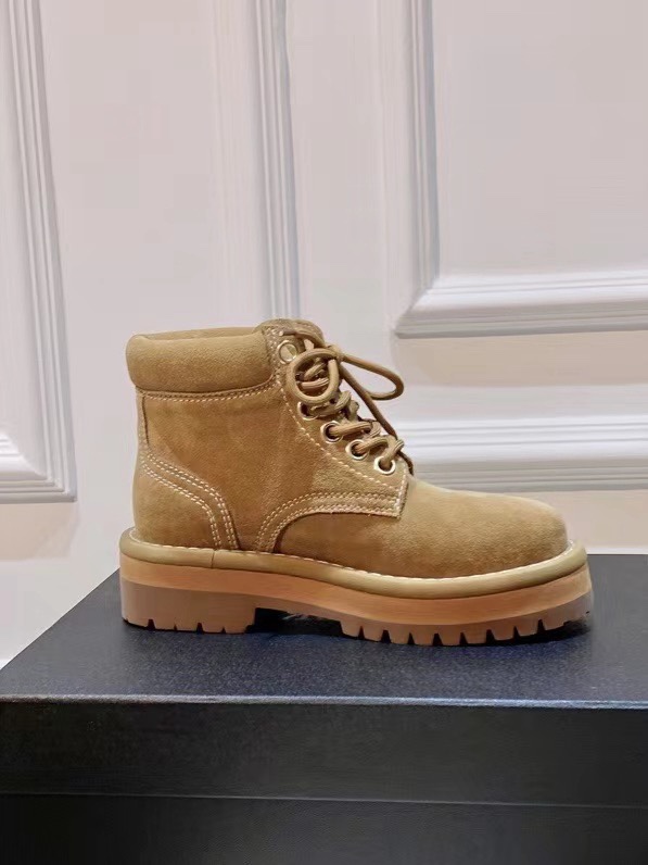 Womens shoes collection