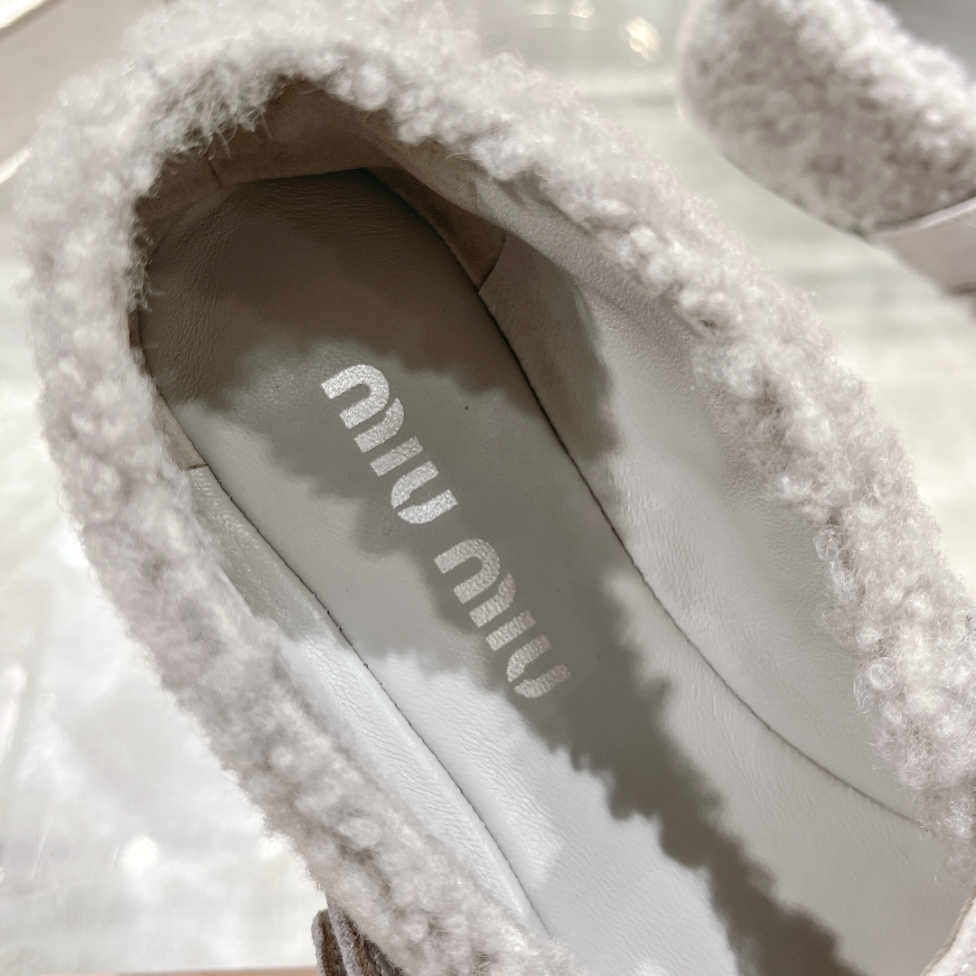 Womens shoes collection