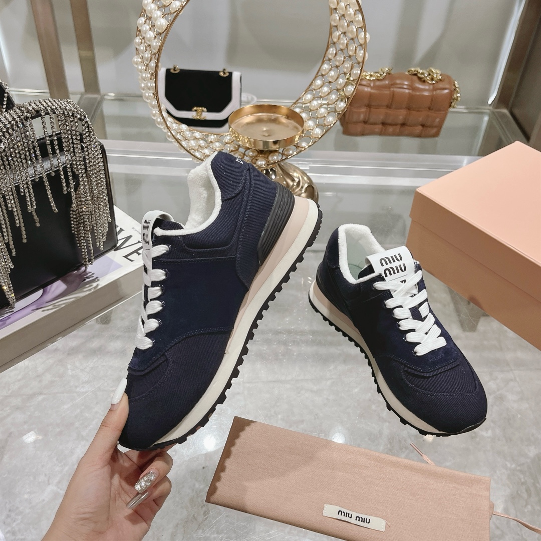 Womens shoes collection