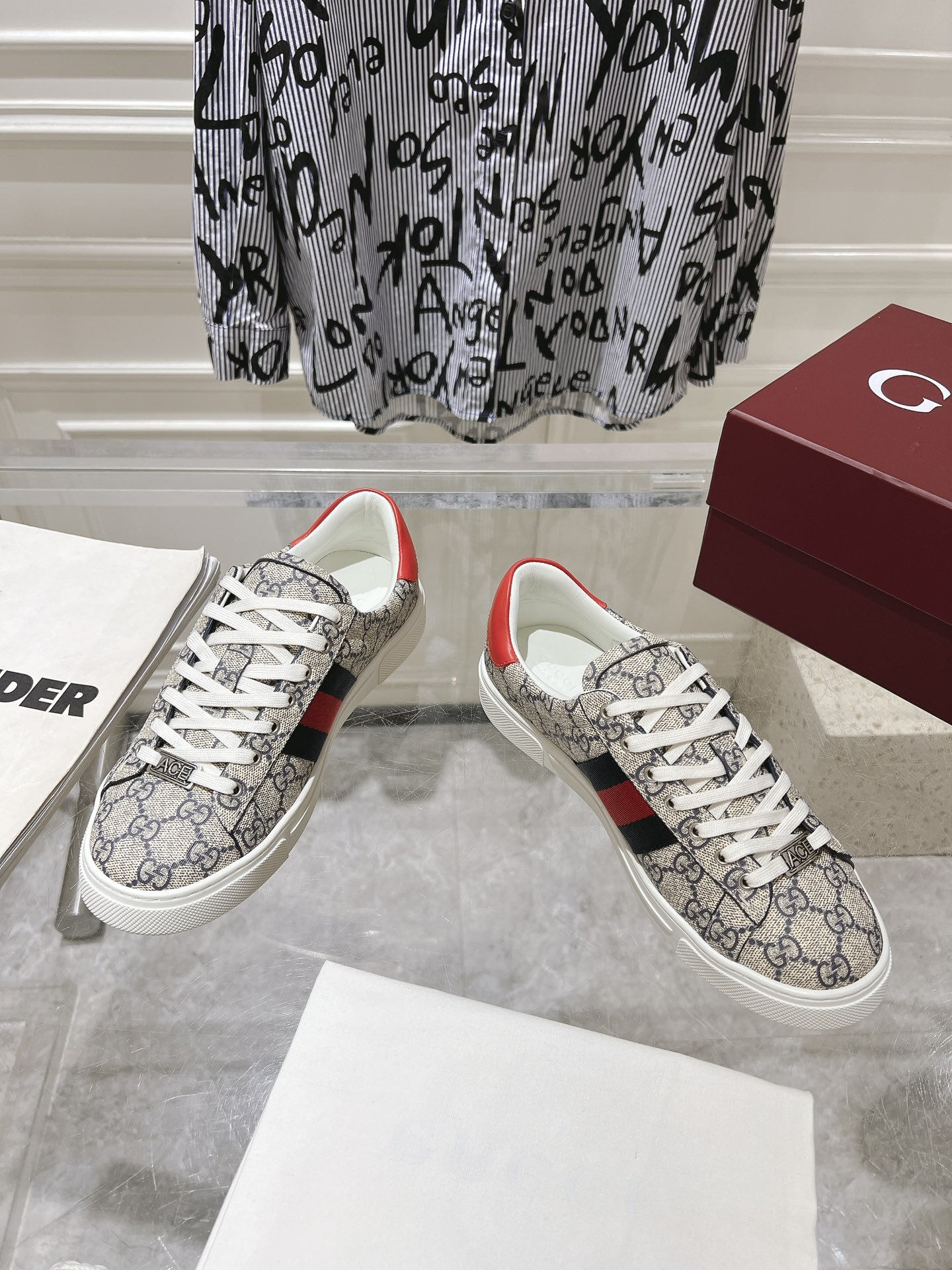 GucciShoes