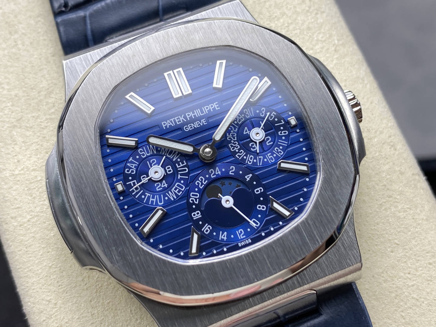 PATEK PHILIPPE