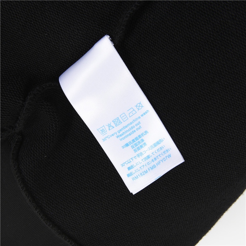 Hoodies & Sweatshirts