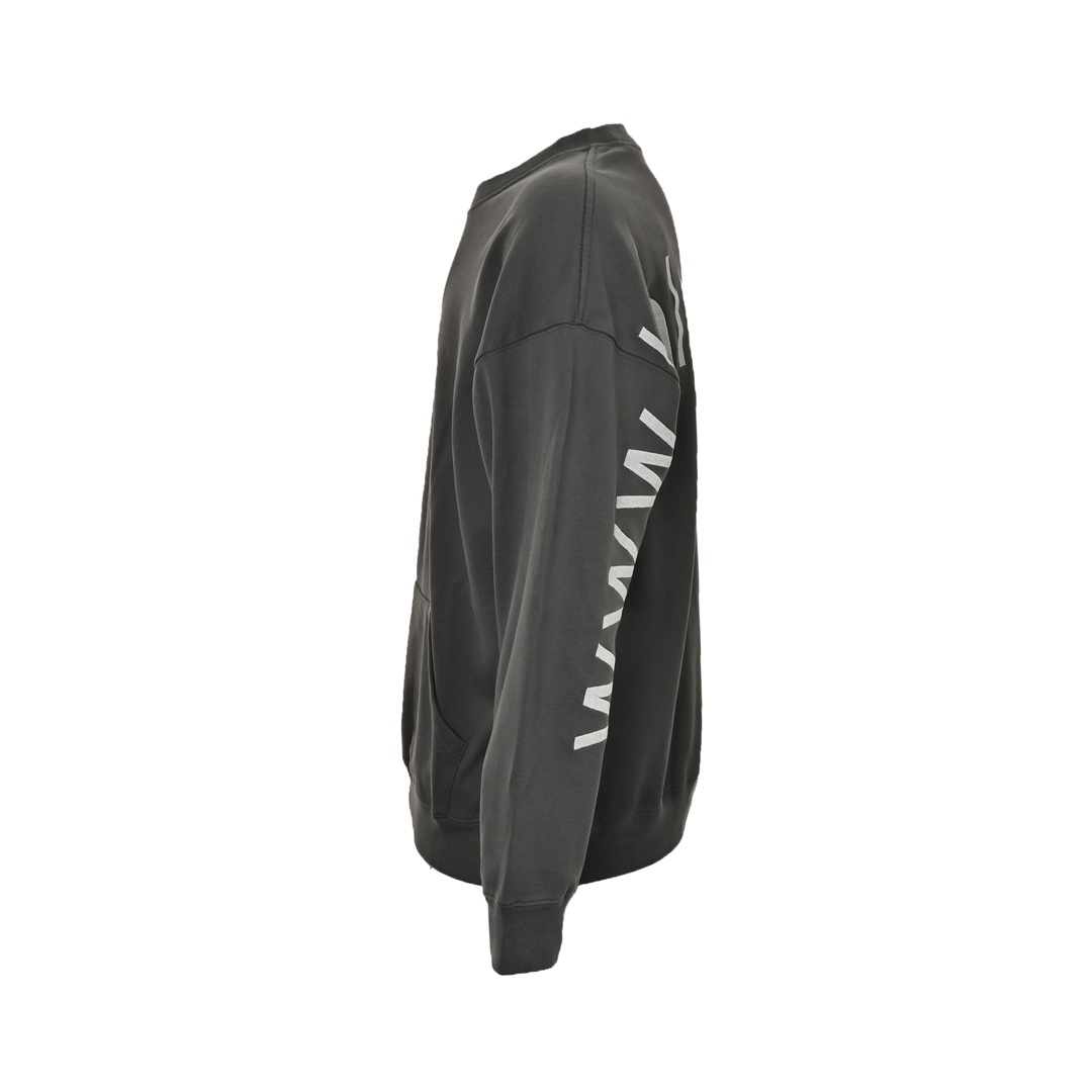 Hoodies & Sweatshirts